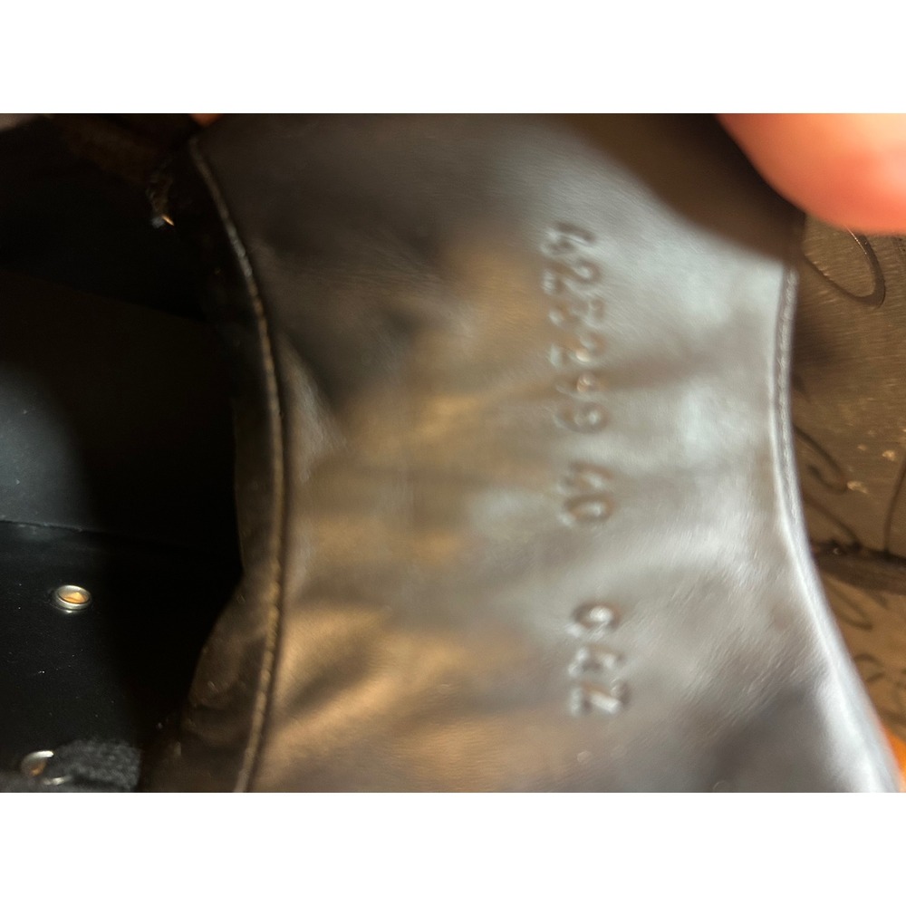 Gucci 423299 High Top Sneakers Womens 40 Black Leather Silver Logo Plaque - Picture 6 of 7